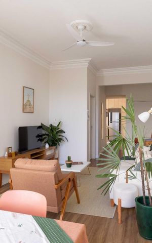 Apartamento à venda com 84m², 2 quartos e sem vaga Apartamento à venda com 84m², 2 quartos e sem vagaSala