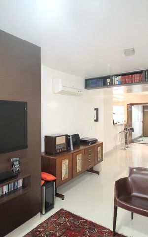 Apartamento à venda com 65m², 1 quarto e 1 vagaSala