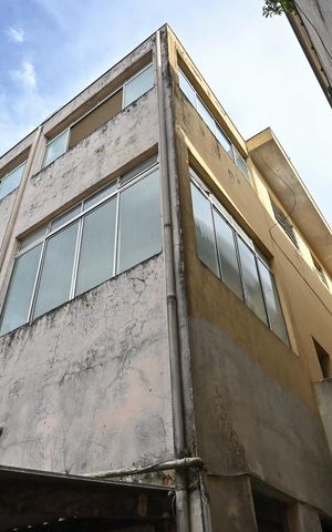 Casa para alugar com 360m², 2 quartos e 1 vagaFachada Posterior