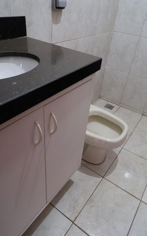 Casa para alugar com 270m², 5 quartos e 2 vagasBanheiro Social 2