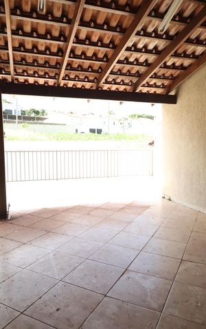 Casa para alugar com 270m², 5 quartos e 2 vagasVaranda - Terraço