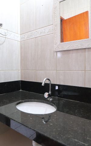 Casa para alugar com 270m², 5 quartos e 2 vagasBanheiro do Quarto 4