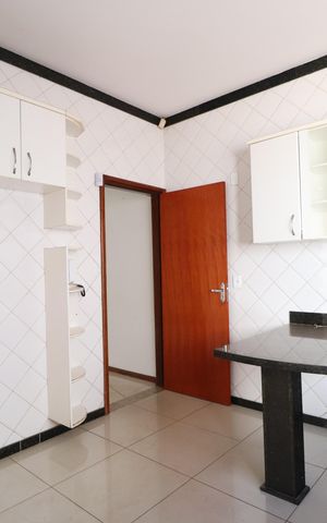 Casa para alugar com 270m², 5 quartos e 2 vagasCozinha