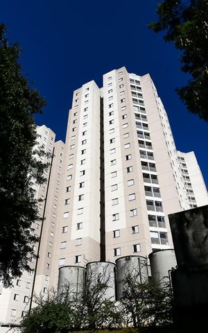 Apartamento para alugar com 58m², 2 quartos e 1 vaga Apartamento para alugar com 58m², 2 quartos e 1 vagaFachada