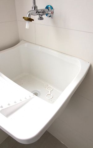 Apartamento à venda com 30m², 2 quartos e sem vaga Apartamento à venda com 30m², 2 quartos e sem vagaÁrea de Serviço