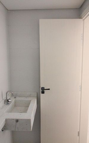 Apartamento à venda com 30m², 2 quartos e sem vaga Apartamento à venda com 30m², 2 quartos e sem vagaBanheiro