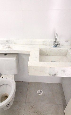 Apartamento à venda com 30m², 2 quartos e sem vaga Apartamento à venda com 30m², 2 quartos e sem vagaBanheiro