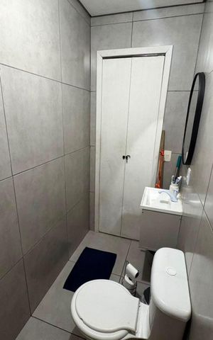 Apartamento à venda com 50m², 2 quartos e 1 vaga Apartamento à venda com 50m², 2 quartos e 1 vagaBanheiro