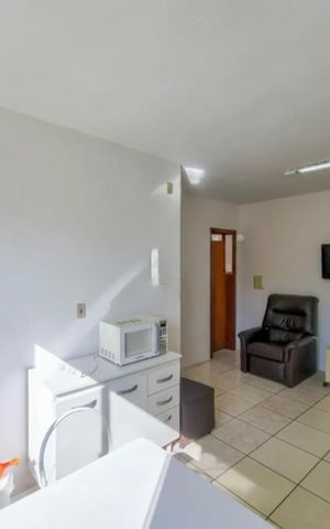 Studio para alugar com 42m², 1 quarto e 1 vaga Studio para alugar com 42m², 1 quarto e 1 vagaSala