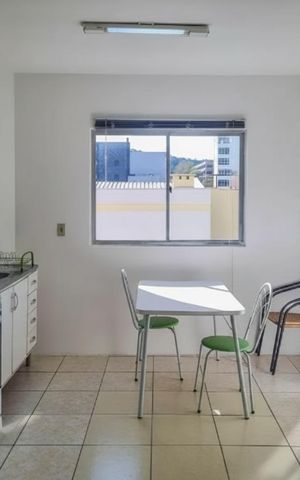 Studio para alugar com 42m², 1 quarto e 1 vaga Studio para alugar com 42m², 1 quarto e 1 vagaCozinha