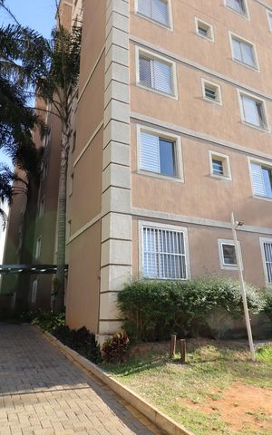 Apartamento para alugar com 50m², 2 quartos e 1 vagaFachada do bloco