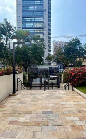 Apartamento para alugar com 84m², 2 quartos e 1 vaga Apartamento para alugar com 84m², 2 quartos e 1 vagaEntrada