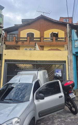 Casa para alugar com 101m², 2 quartos e 1 vaga Casa para alugar com 101m², 2 quartos e 1 vagaPlaca