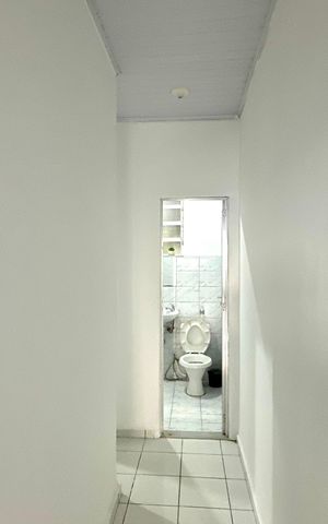 Casa para alugar com 90m², 2 quartos e sem vaga