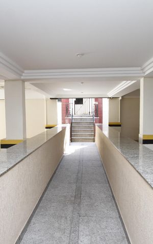 Apartamento à venda com 175m², 4 quartos e 2 vagasEntrada