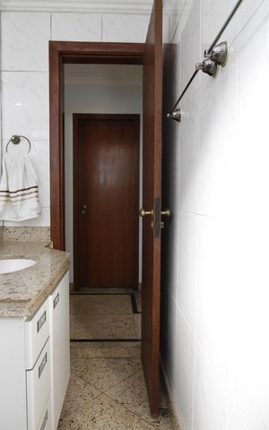 Apartamento à venda com 175m², 4 quartos e 2 vagasBanheiro Social