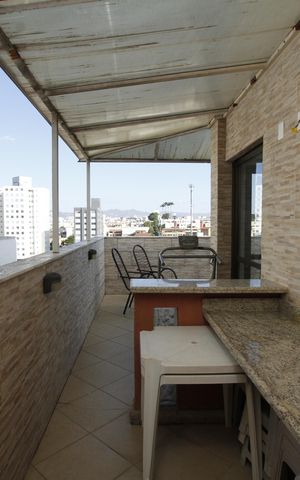 Apartamento à venda com 175m², 4 quartos e 2 vagasCobertura
