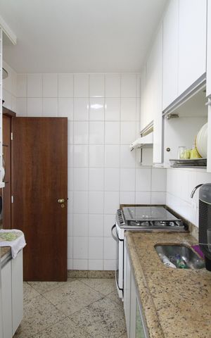 Apartamento à venda com 175m², 4 quartos e 2 vagasCozinha