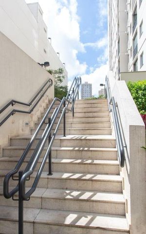 Apartamento à venda com 45m², 2 quartos e 1 vagaEscada