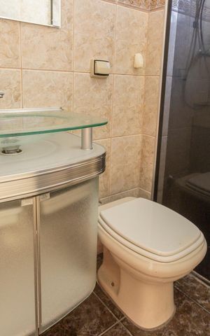Apartamento para alugar com 51m², 2 quartos e 2 vagasBanheiro