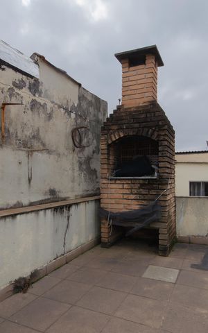 Casa à venda com 100m², 2 quartos e 1 vaga Casa à venda com 100m², 2 quartos e 1 vagaTerraço