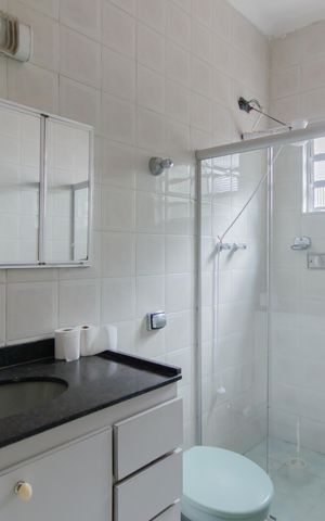 Casa à venda com 100m², 2 quartos e 1 vaga Casa à venda com 100m², 2 quartos e 1 vagaBanheiro