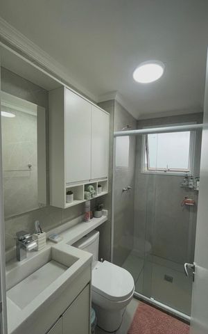 Apartamento à venda com 55m², 2 quartos e 1 vaga Apartamento à venda com 55m², 2 quartos e 1 vagaBanheiro