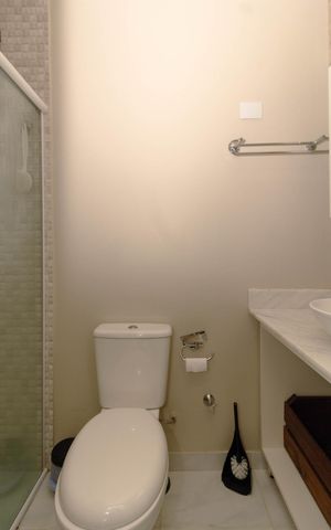 Apartamento para alugar com 48m², 1 quarto e sem vaga Apartamento para alugar com 48m², 1 quarto e sem vagaBanheiro