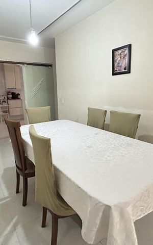 Casa à venda com 260m², 3 quartos e 2 vagasSala
