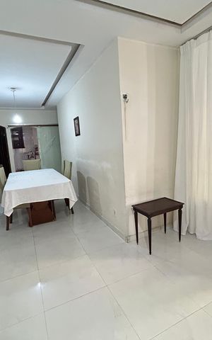 Casa à venda com 260m², 3 quartos e 2 vagasSala