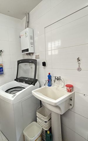 Casa à venda com 260m², 3 quartos e 2 vagasÁrea de Serviço