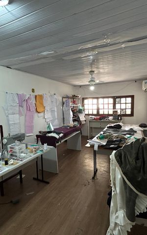 Casa à venda com 260m², 3 quartos e 2 vagasQuarto 2