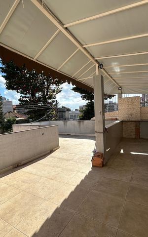 Casa à venda com 260m², 3 quartos e 2 vagasTerraço