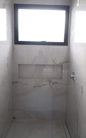 Casa de condomínio para alugar com 300m², 4 quartos e 4 vagasBanheiro da Suíte