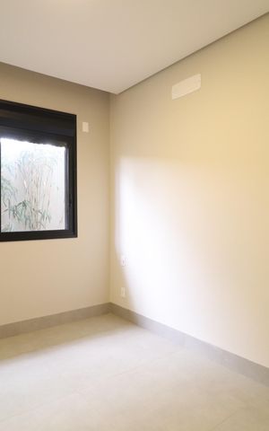 Casa de condomínio para alugar com 300m², 4 quartos e 4 vagasSuíte 2