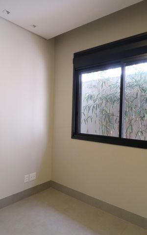 Casa de condomínio para alugar com 300m², 4 quartos e 4 vagasSuíte 3 