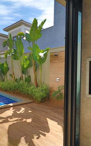 Casa de condomínio para alugar com 300m², 4 quartos e 4 vagasPiscina
