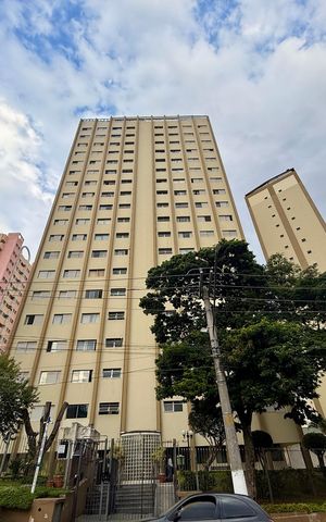 Apartamento para alugar com 59m², 2 quartos e 1 vaga Apartamento para alugar com 59m², 2 quartos e 1 vagaFachada