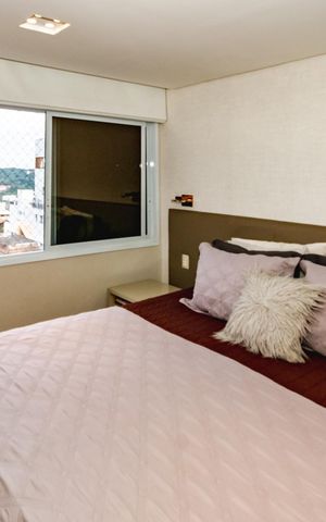 Apartamento à venda com 188m², 4 quartos e 3 vagasQuarto 4