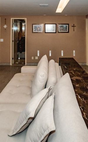 Apartamento à venda com 188m², 4 quartos e 3 vagasSala