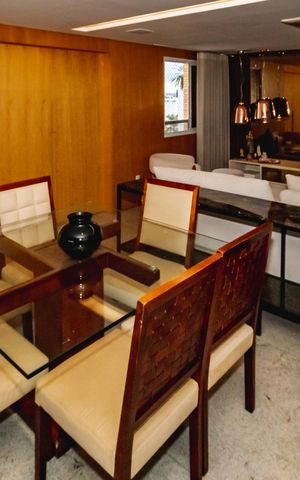 Apartamento à venda com 188m², 4 quartos e 3 vagasSala de Jantar