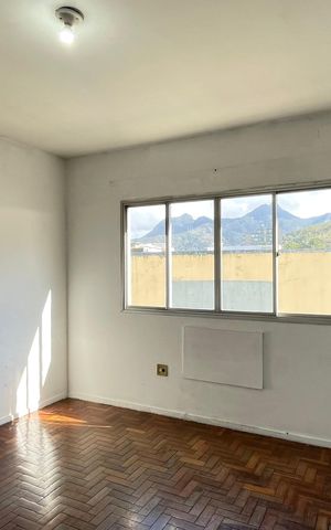 Apartamento à venda com 51m², 2 quartos e 1 vaga Apartamento à venda com 51m², 2 quartos e 1 vagaSala