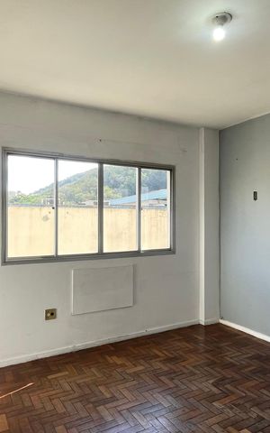 Apartamento à venda com 51m², 2 quartos e 1 vaga Apartamento à venda com 51m², 2 quartos e 1 vagaSala