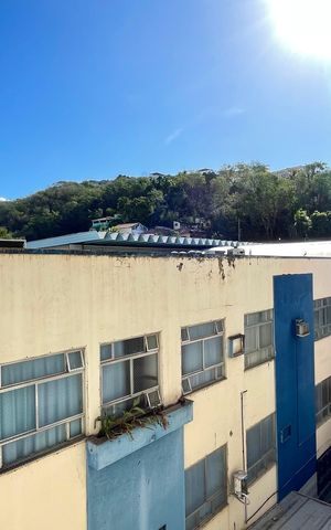Apartamento à venda com 51m², 2 quartos e 1 vaga Apartamento à venda com 51m², 2 quartos e 1 vagaVista