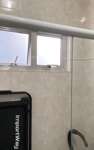 Casa à venda com 222m², 4 quartos e 2 vagas Casa à venda com 222m², 4 quartos e 2 vagasBanheiro 3