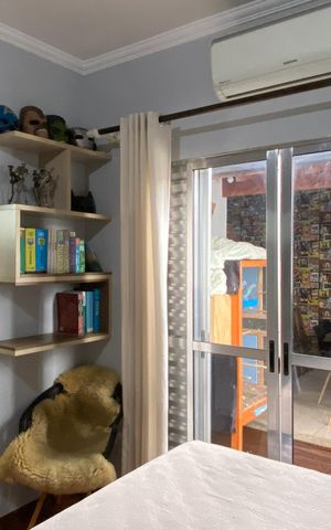 Casa à venda com 222m², 4 quartos e 2 vagas Casa à venda com 222m², 4 quartos e 2 vagasSuíte 3