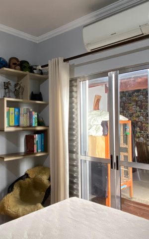 Casa à venda com 222m², 4 quartos e 2 vagas Casa à venda com 222m², 4 quartos e 2 vagasSuíte 3