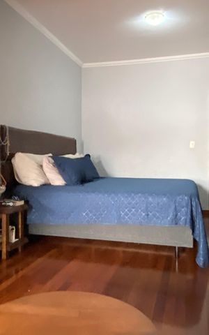 Casa à venda com 222m², 4 quartos e 2 vagas Casa à venda com 222m², 4 quartos e 2 vagasSuíte 2
