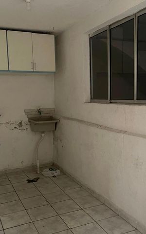 Casa para alugar com 80m², 1 quarto e 2 vagas Casa para alugar com 80m², 1 quarto e 2 vagasÁrea de serviço