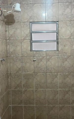 Casa para alugar com 80m², 1 quarto e 2 vagas Casa para alugar com 80m², 1 quarto e 2 vagasBanheiro